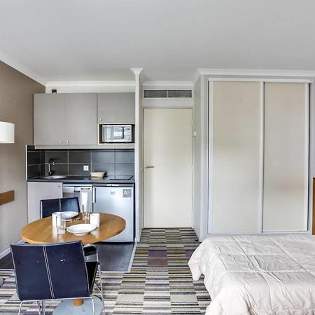 Guestready - Studio Cosy Pres Du Metro Issy-les-Moulineaux Exteriér fotografie