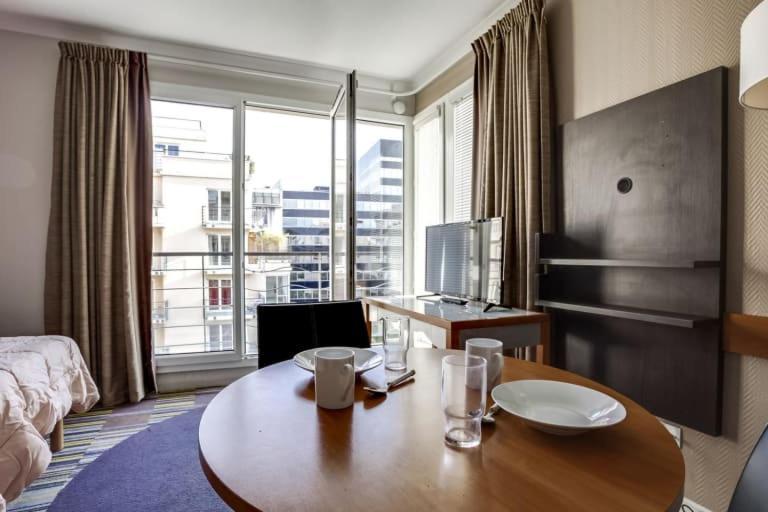 Guestready - Studio Cosy Pres Du Metro Issy-les-Moulineaux Exteriér fotografie
