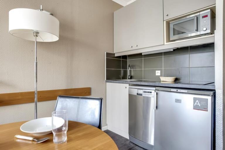 Guestready - Studio Cosy Pres Du Metro Issy-les-Moulineaux Exteriér fotografie